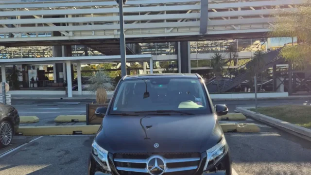 Mercedes-Benz V-Class