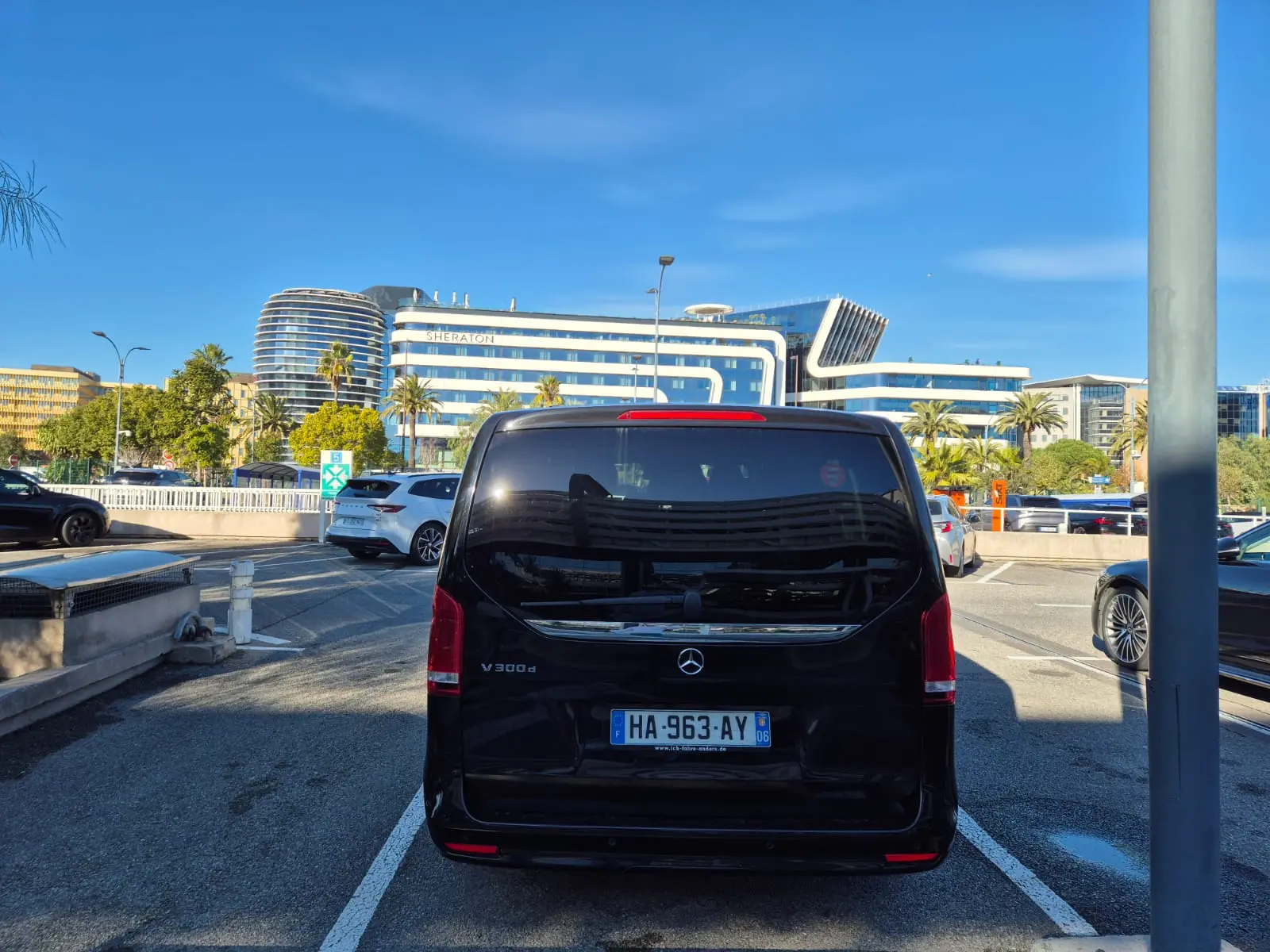 Mercedes-Benz V-Class