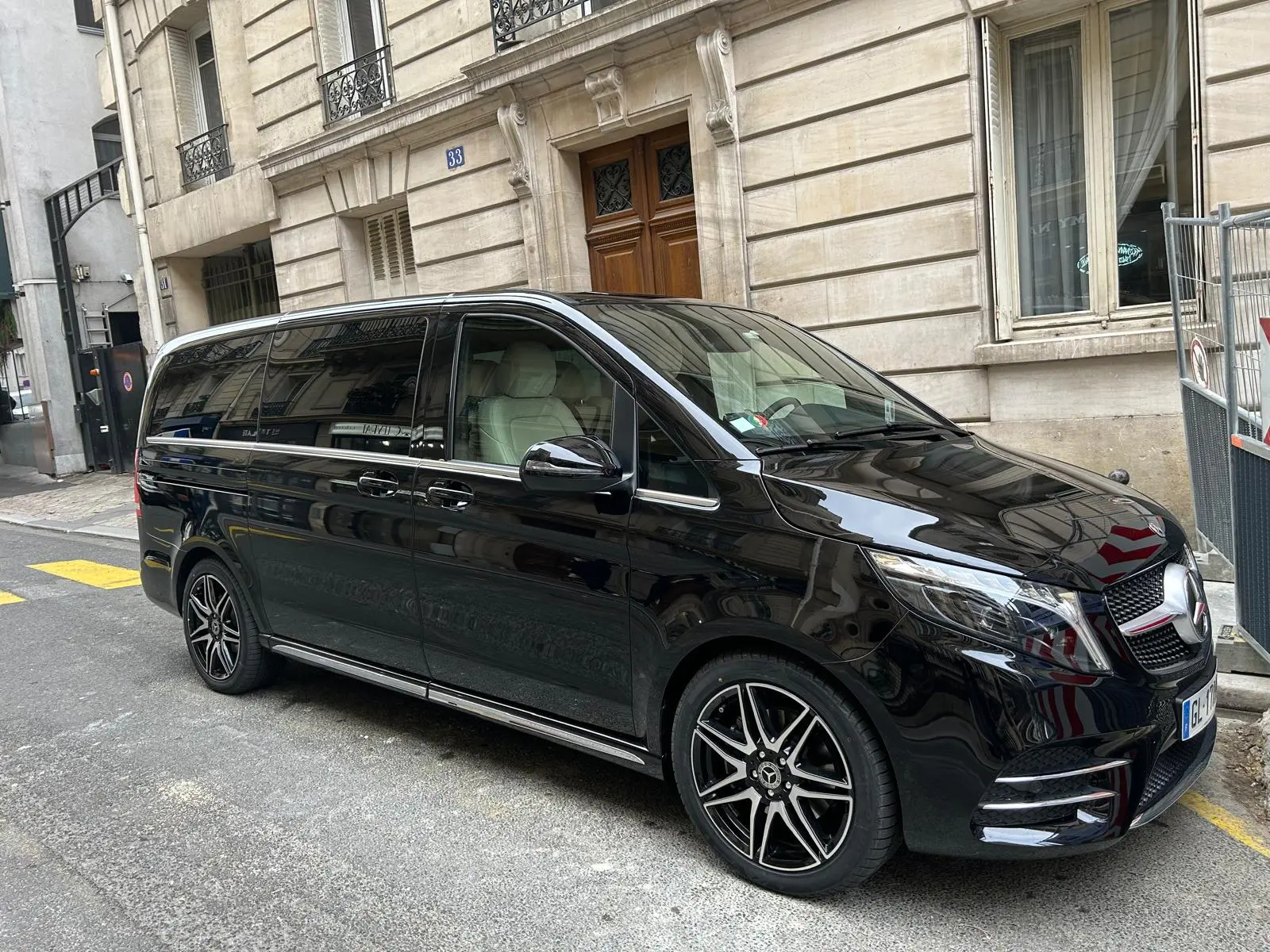 Mercedes-Benz V-Class