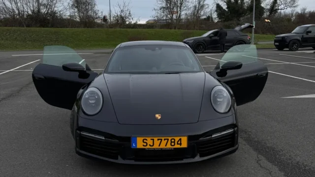 Porsche 911