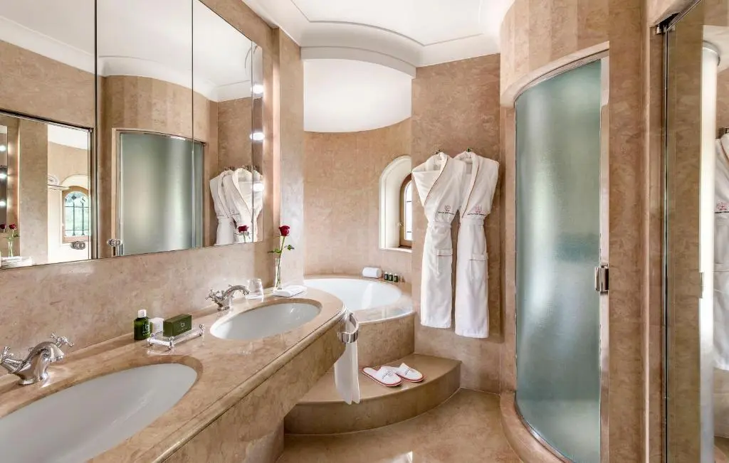 Chateau Saint-Martin & Spa