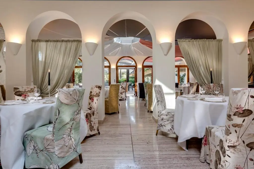 Augustus Hotel & Resort