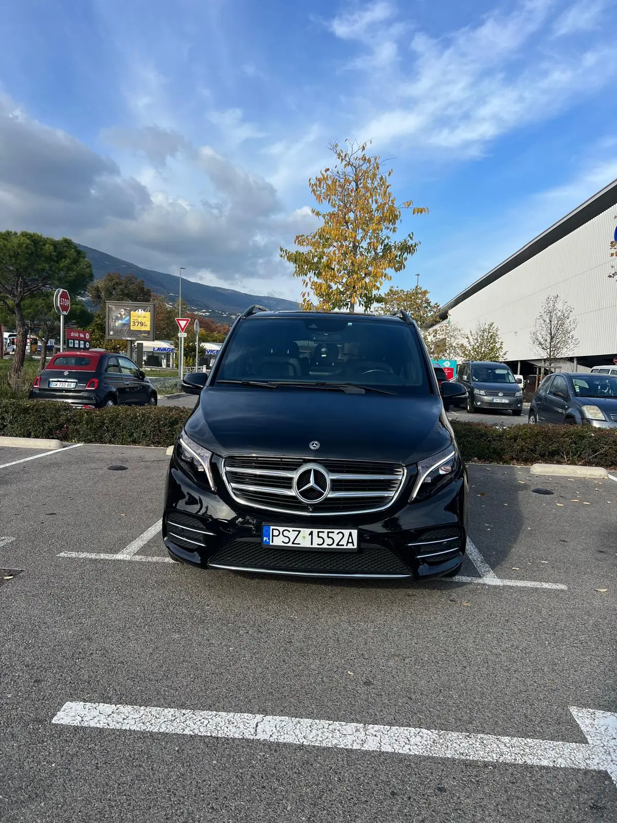 Mercedes-Benz V-Class