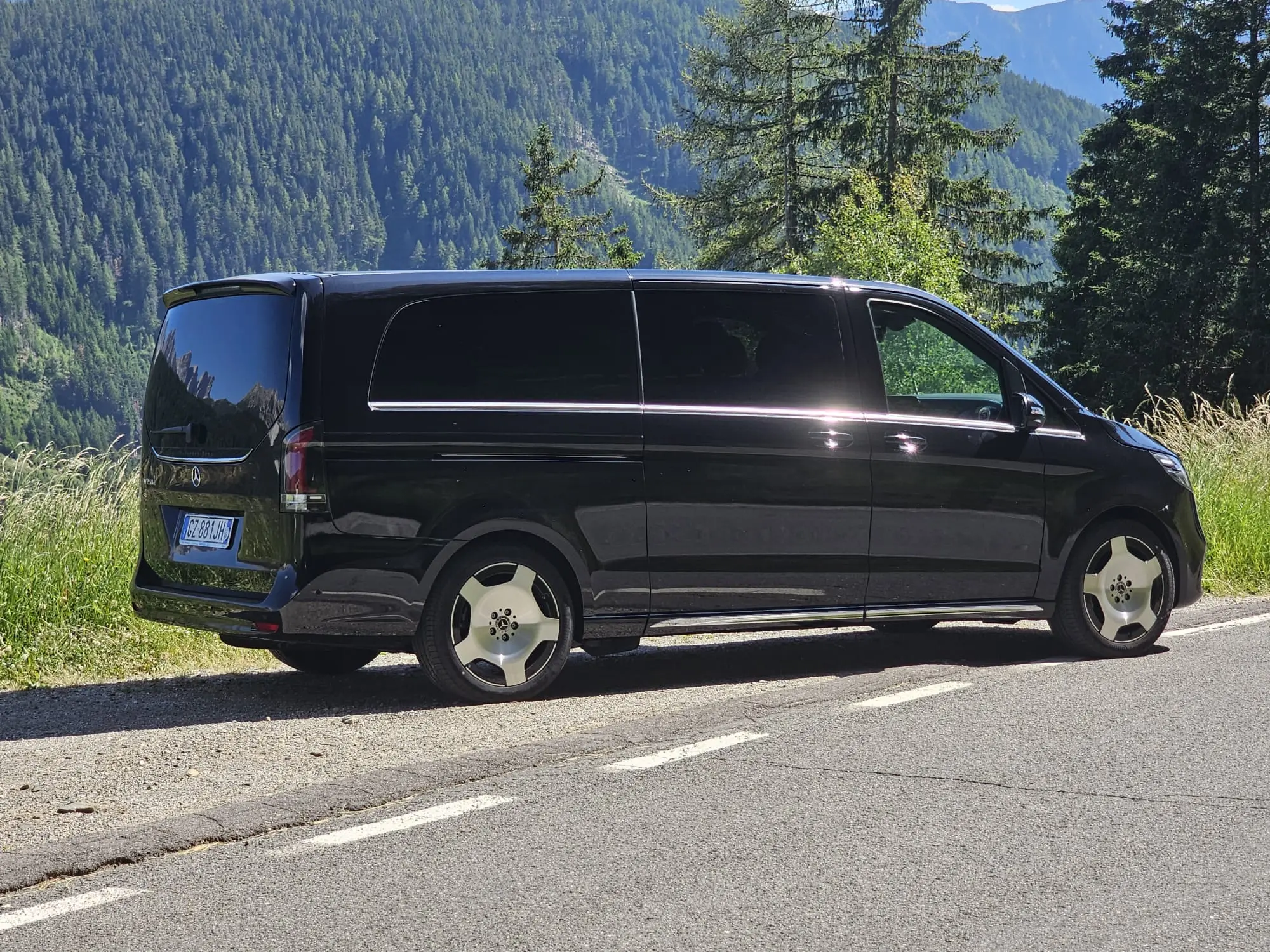 Mercedes-Benz V-Class
