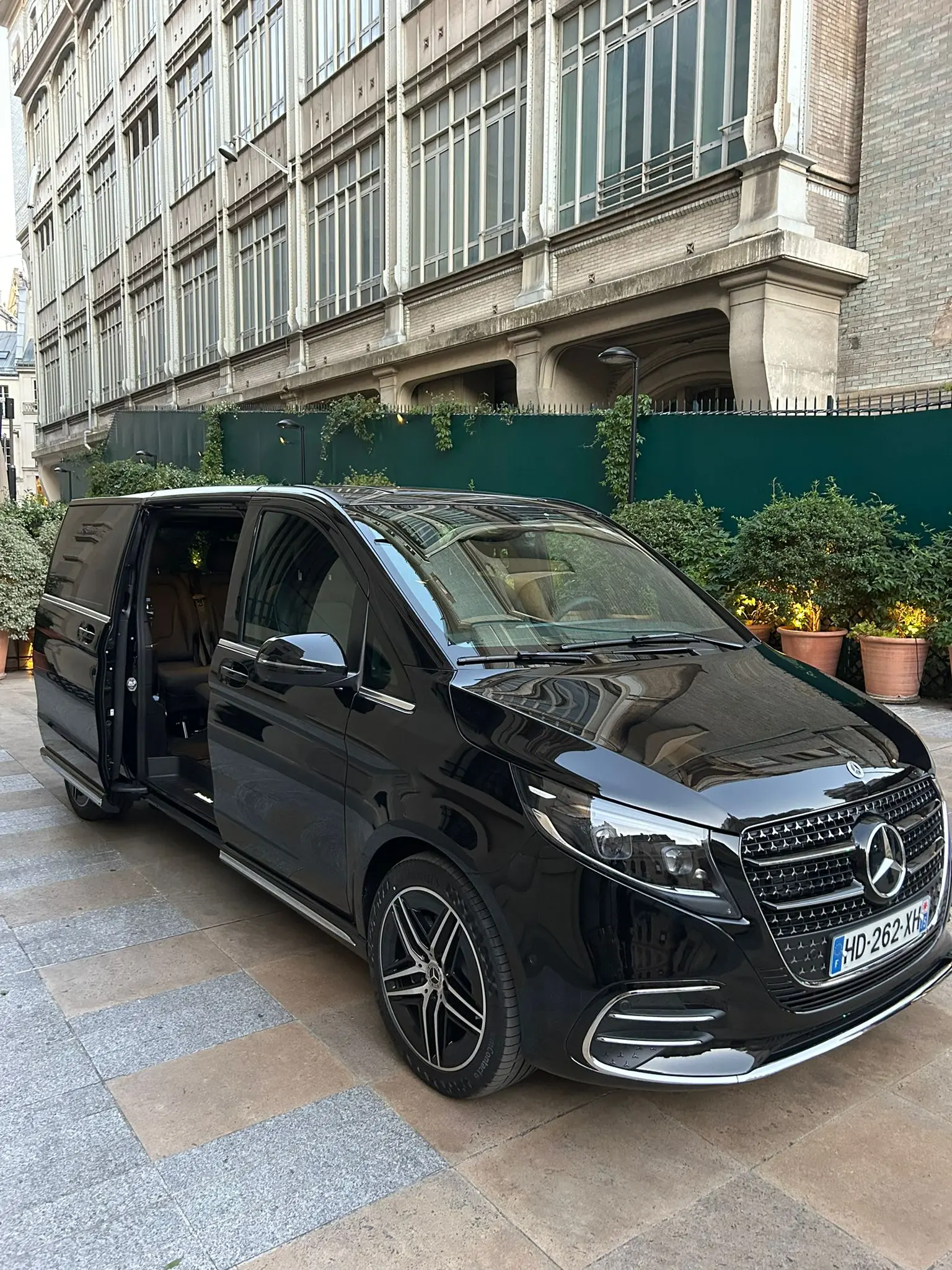 Mercedes-Benz V-Class
