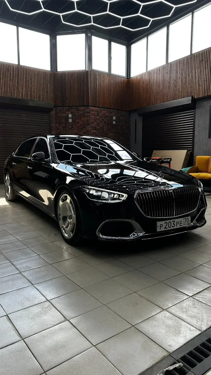 Mercedes-Benz Maybach S-Class