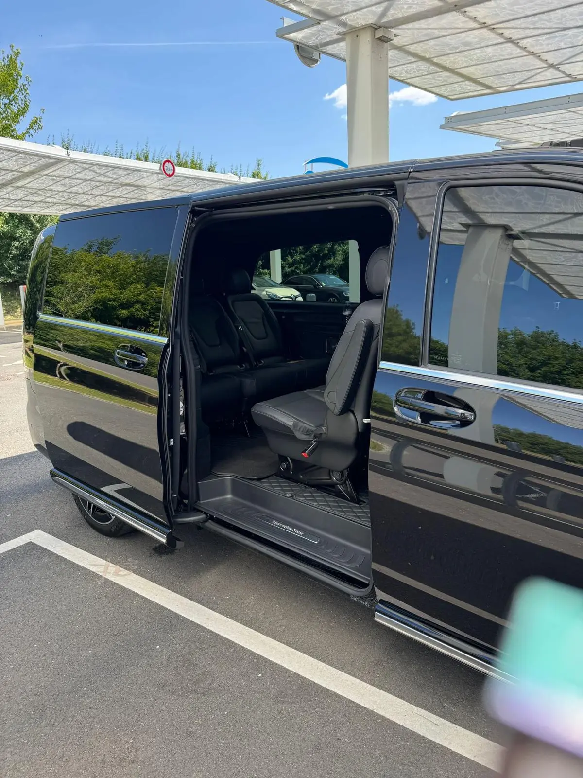 Mercedes-Benz V-Class