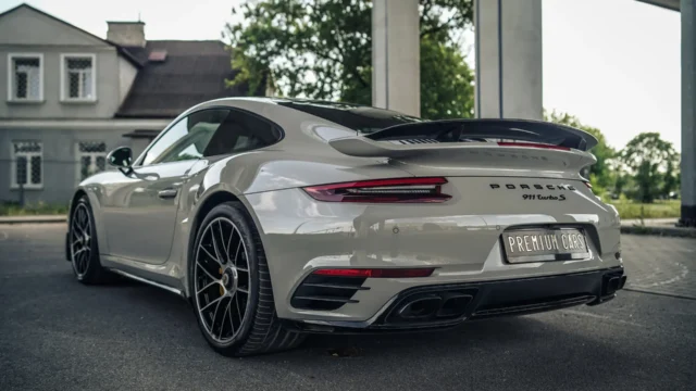 Porsche 911 Turbo S