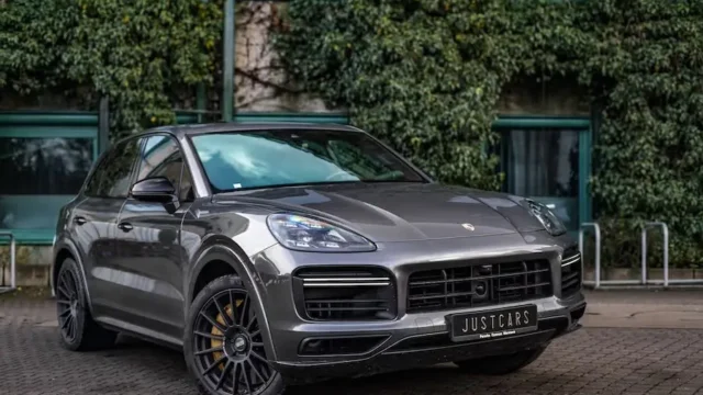 Porsche Cayenne Turbo