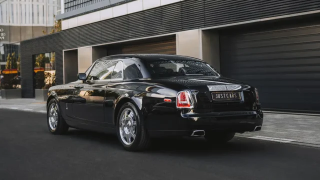 Rolls-Royce Phantom Coupe