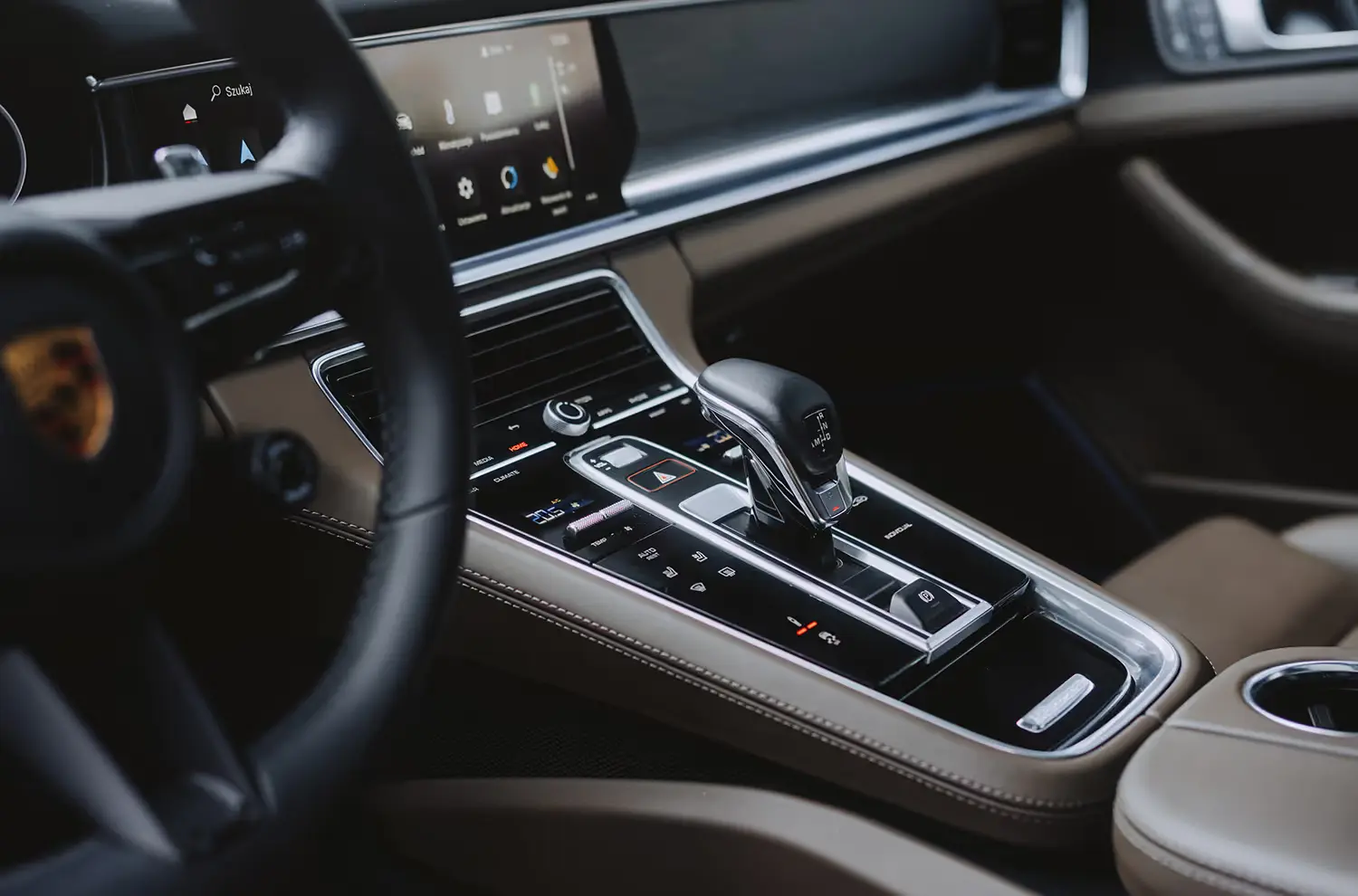 Porsche Panamera 4 E-Hybrid