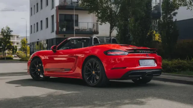 Porsche 718 Boxster