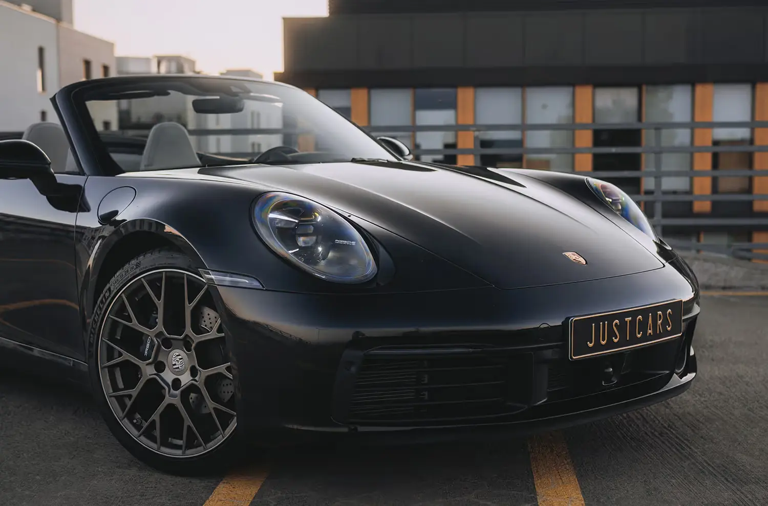 Porsche 911 Carrera Cabriolet 2024