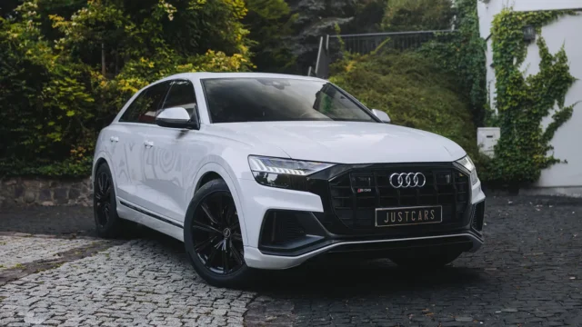 Audi SQ8 TFSI Quattro