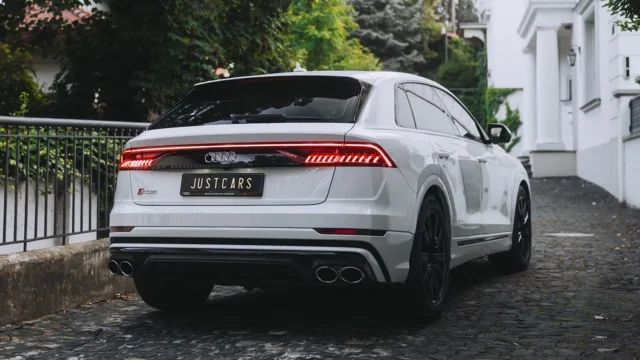 Audi SQ8 TFSI Quattro