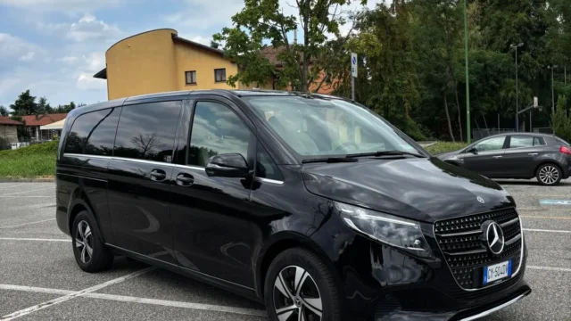 Mercedes-Benz V-Class Extra Long XL