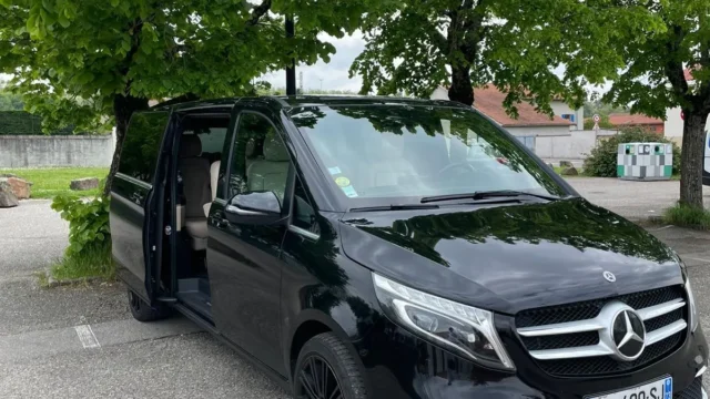 Mercedes-Benz V-Class