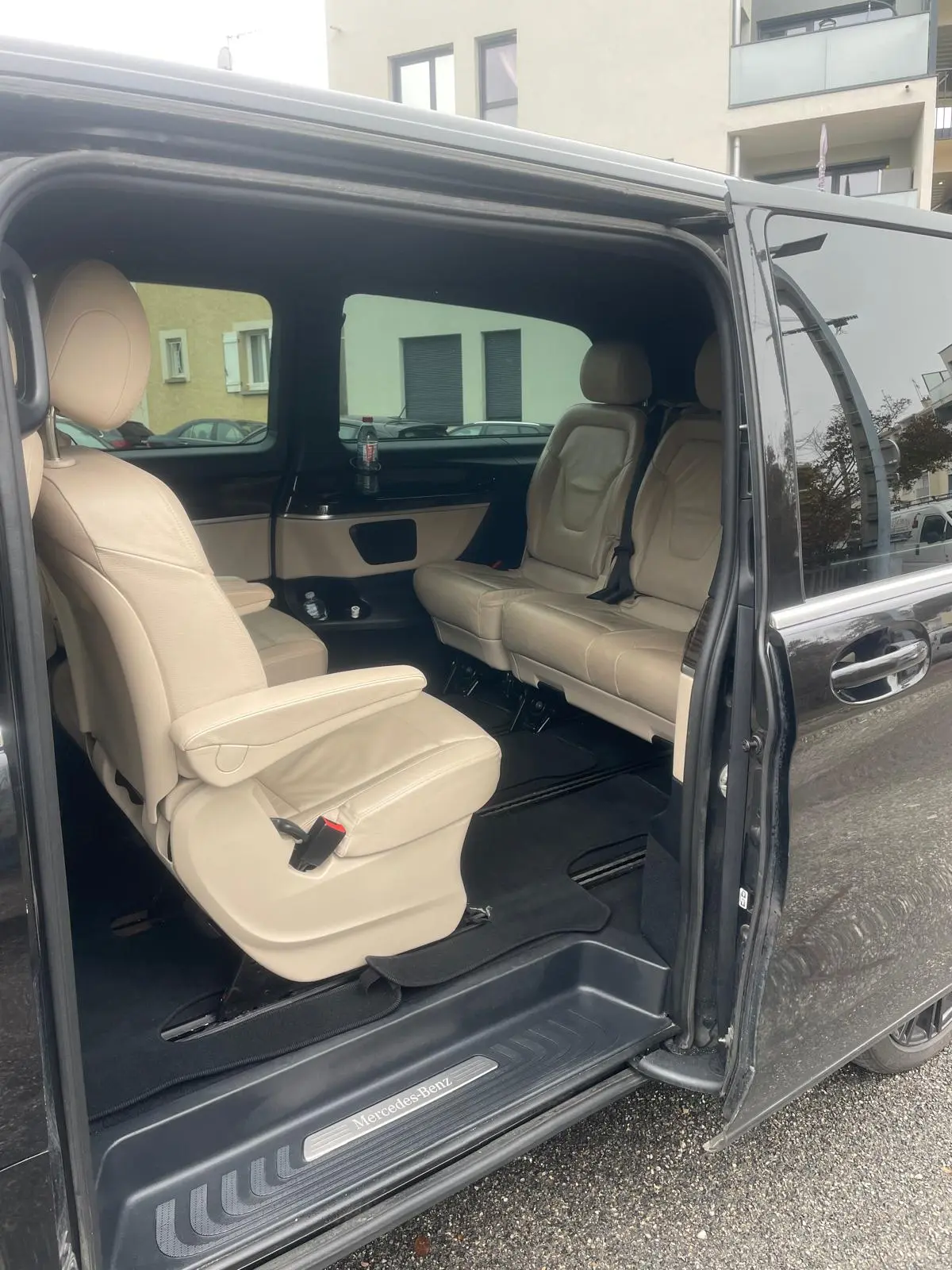 Mercedes-Benz V-Class