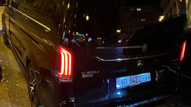 Mercedes-Benz V-Class