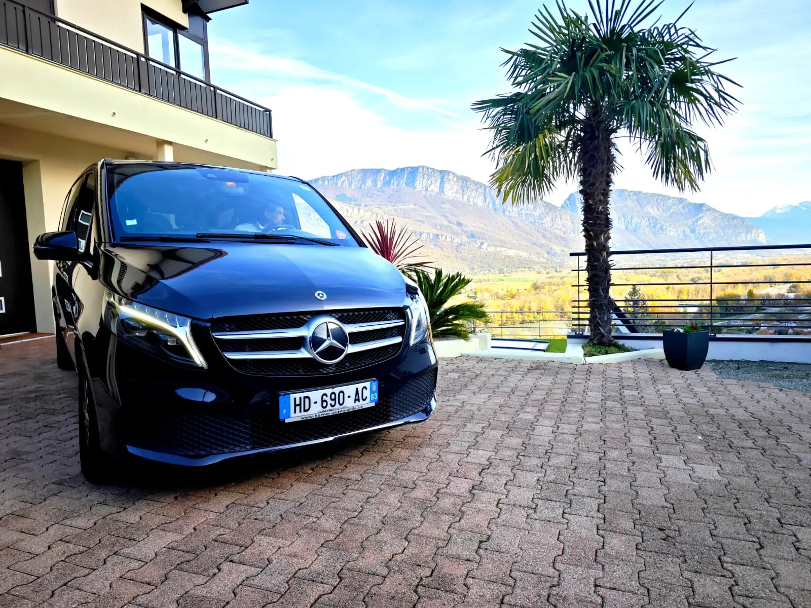 Mercedes-Benz V-Class