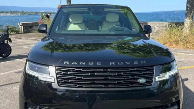 Land Rover Range Rover Vogue Long LWB