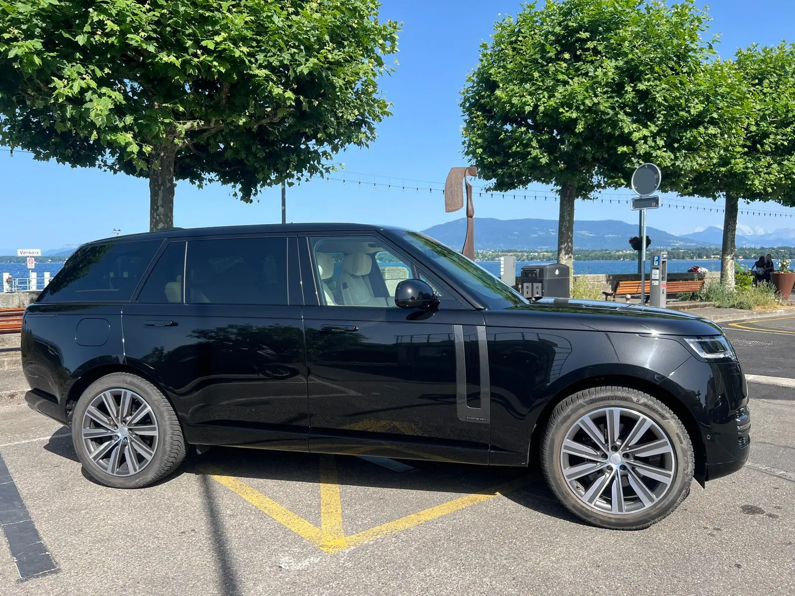 Land Rover Range Rover Vogue Long LWB