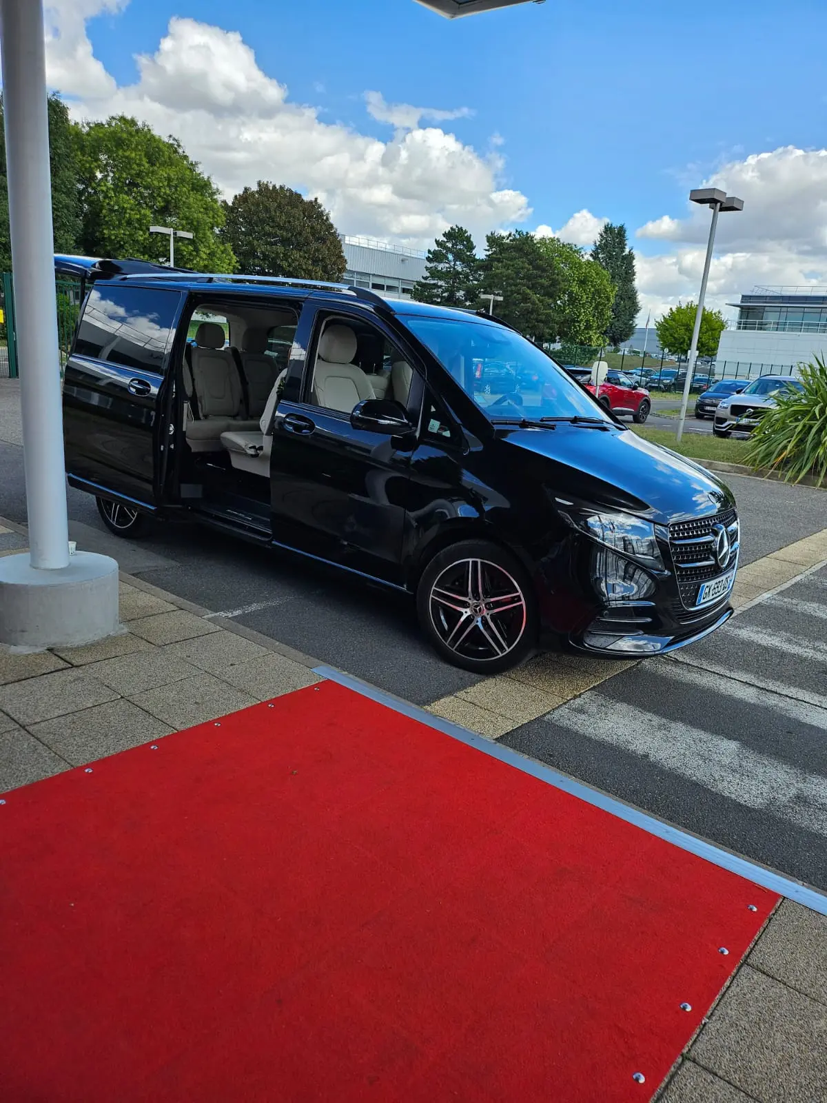 Mercedes-Benz V-Class