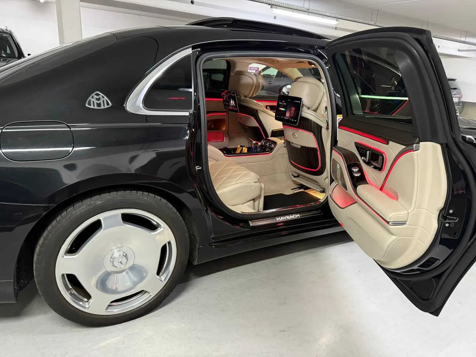 Mercedes-Benz Maybach S-Class