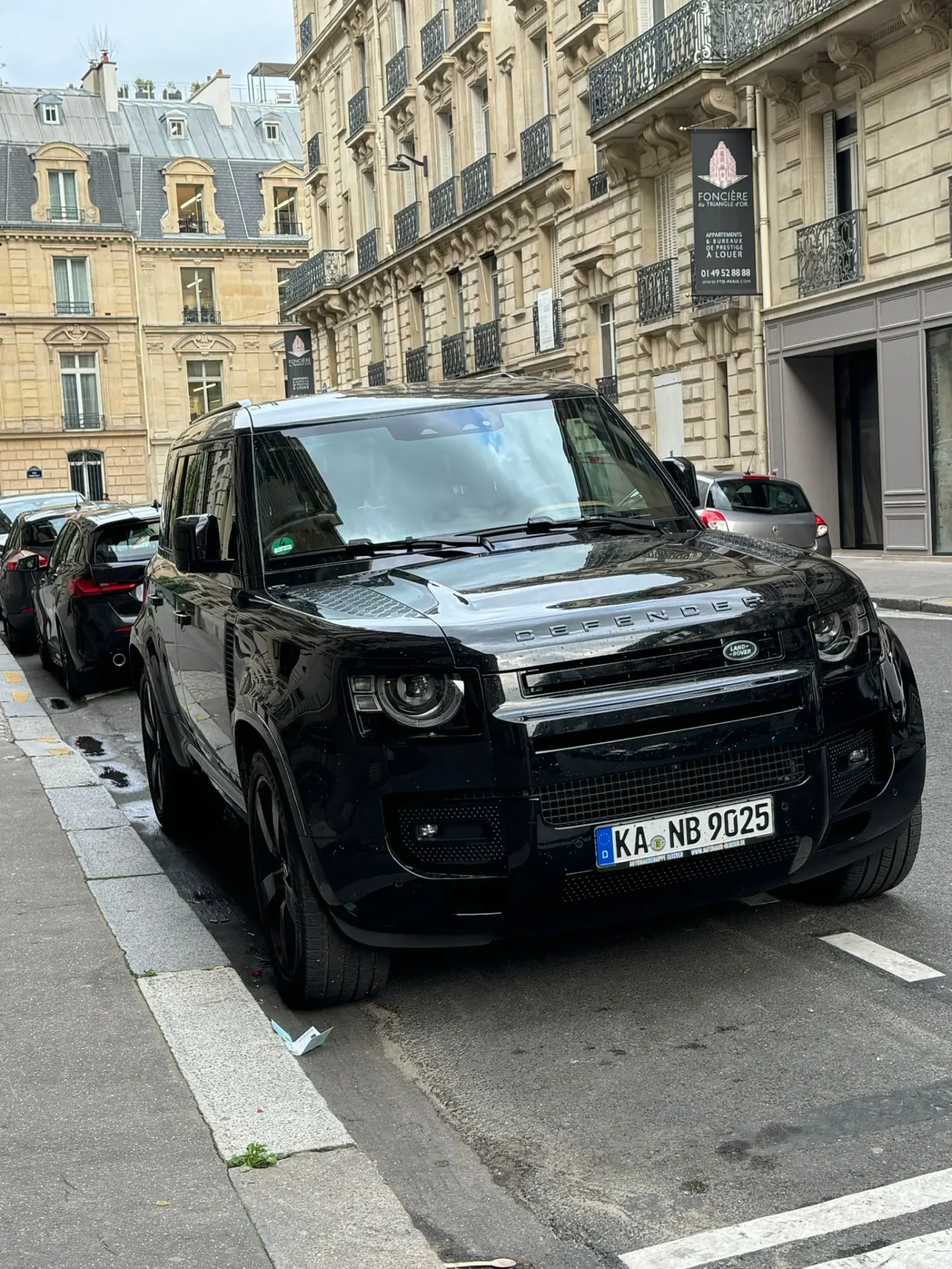 Land Rover Defender