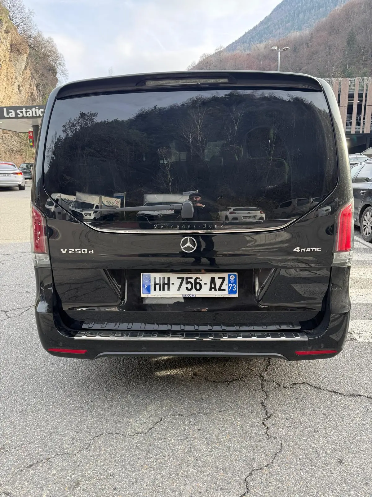 Mercedes-Benz V-Class