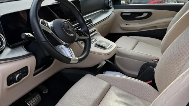 Mercedes-Benz V-Class