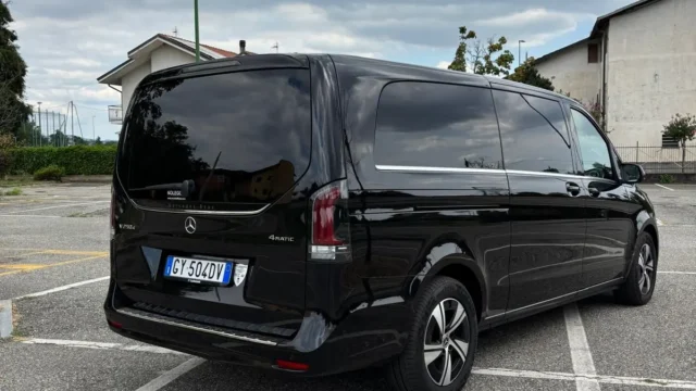 Mercedes-Benz V-Class Extra Long XL