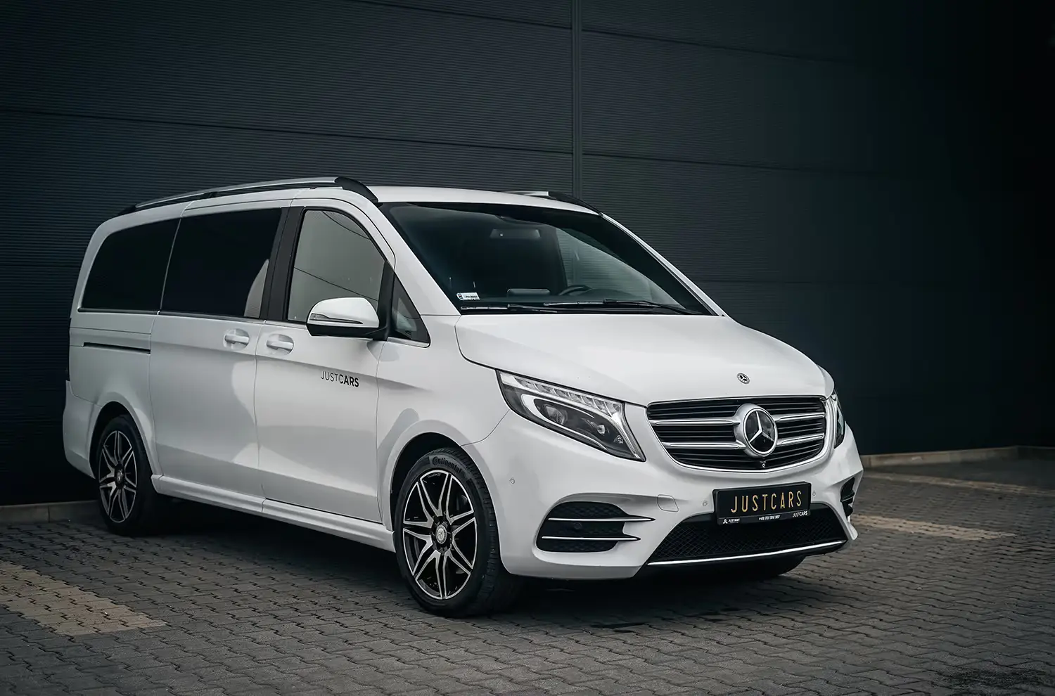 Mercedes-Benz V-Class