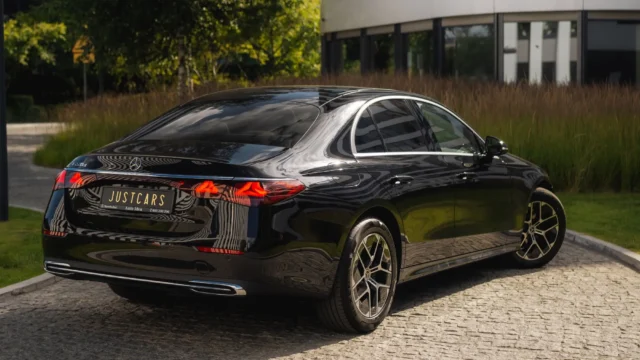 Mercedes-Benz E-Class 220d