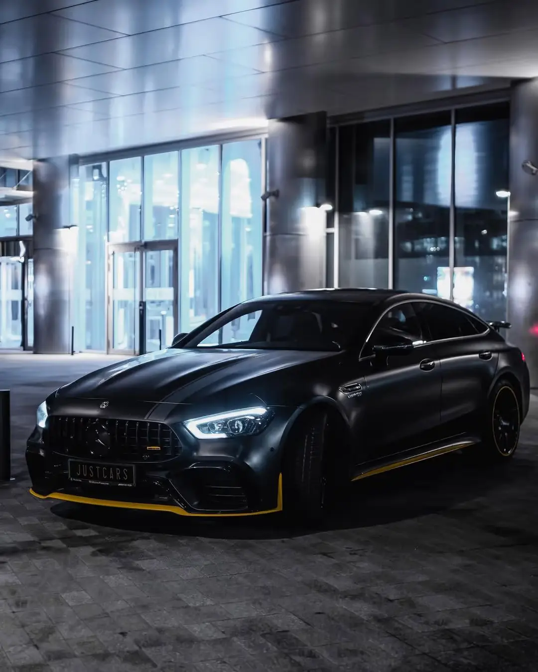 Mercedes-Benz GT-Class 63S AMG