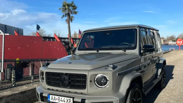 Mercedes-Benz G-class G500