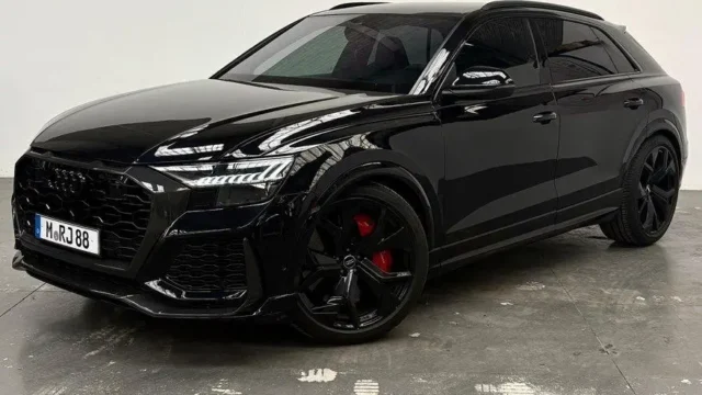 Audi RS Q8