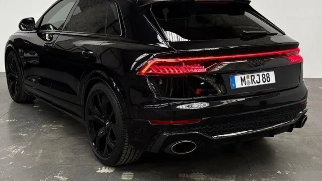 Audi RS Q8