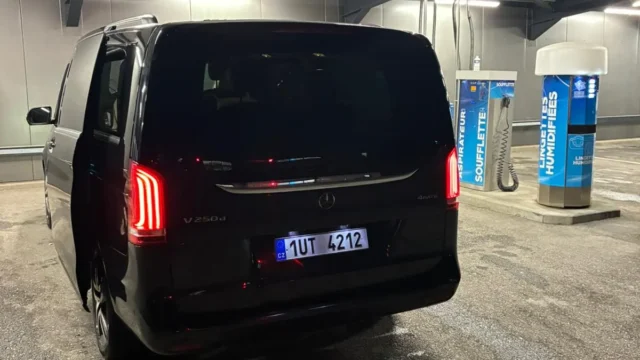 Mercedes-Benz V-Class