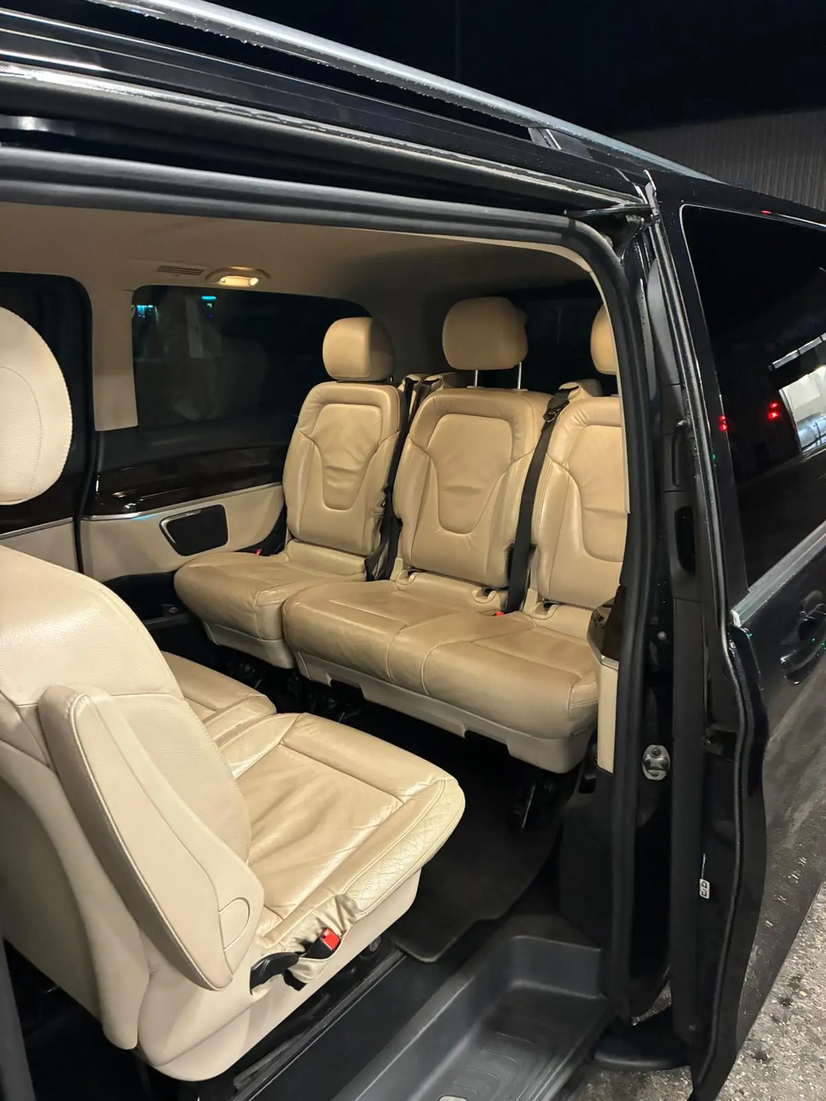 Mercedes-Benz V-Class