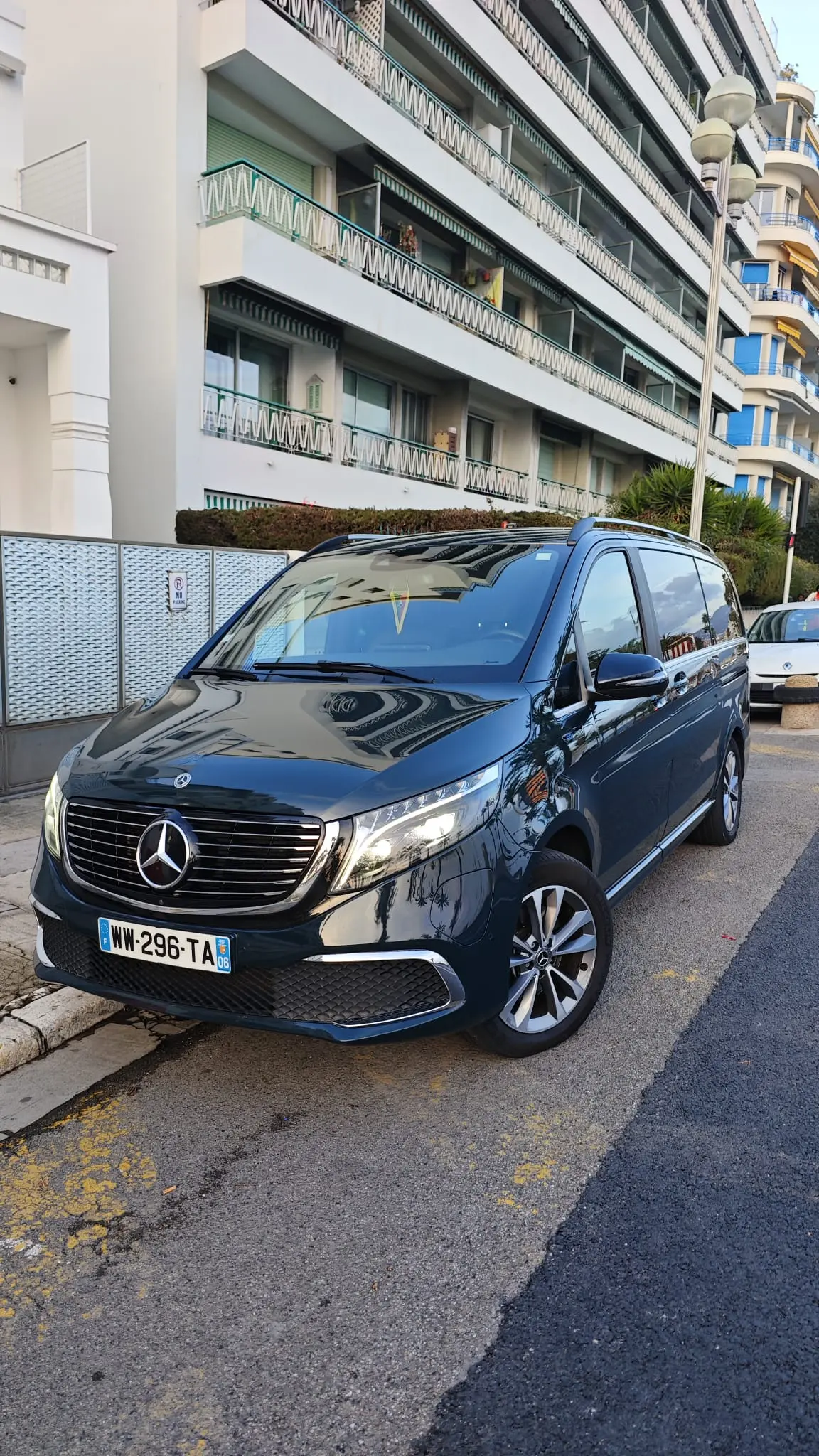 Mercedes-Benz V-Class EQV