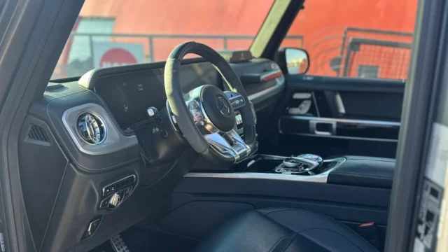 Mercedes-Benz G-class G500