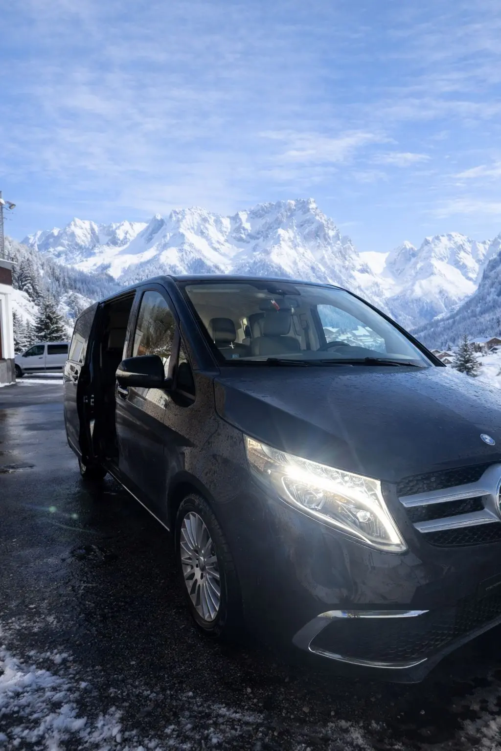 Mercedes-Benz V-Class