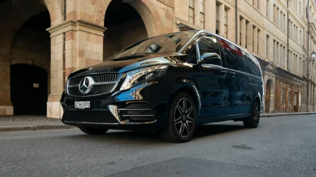Rent Mercedes-Benz V-Class