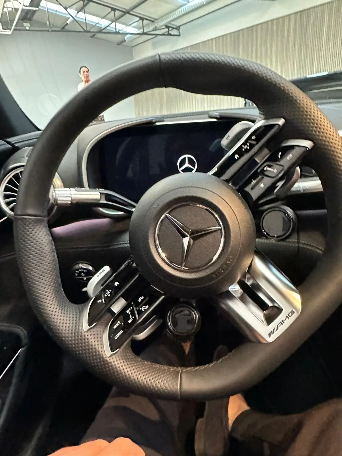 Mercedes SL63 S AMG