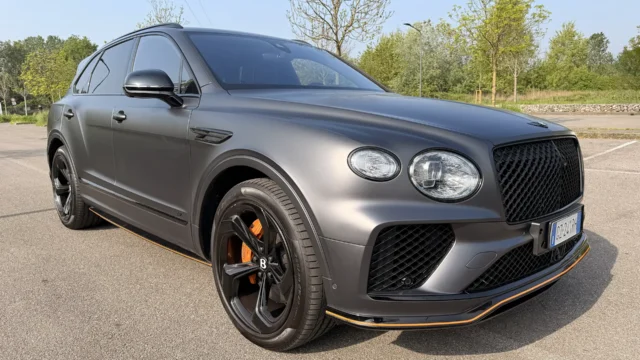 Bentley Bentayga S Black Edition