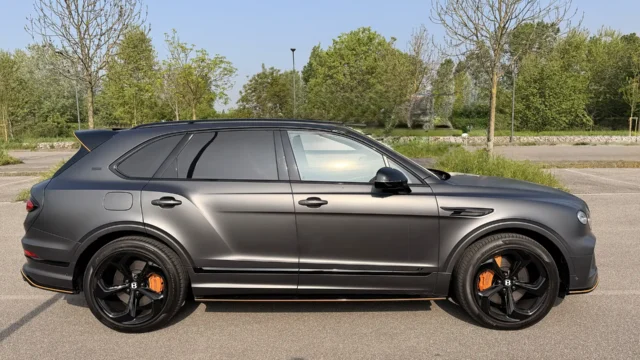 Bentley Bentayga S Black Edition