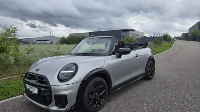 MINI Cooper JCW Convertible 2026