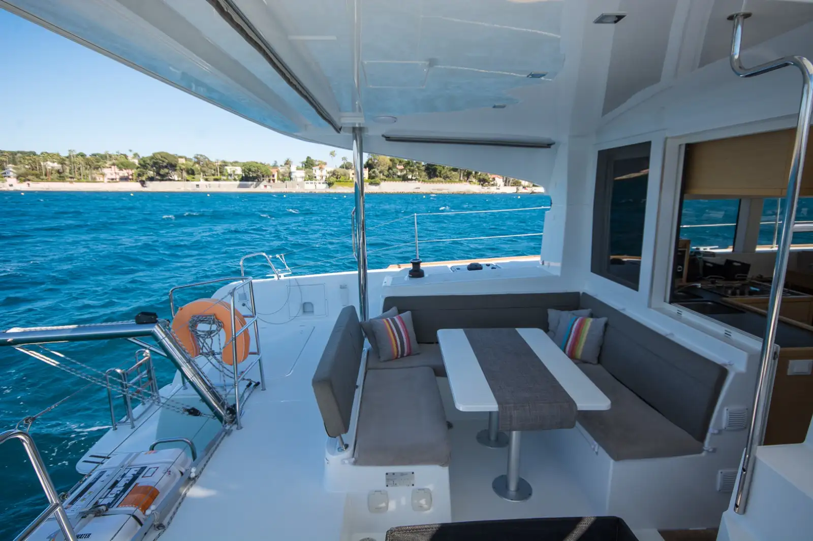 Yacht charter Nikaia in Nice, Cannes
