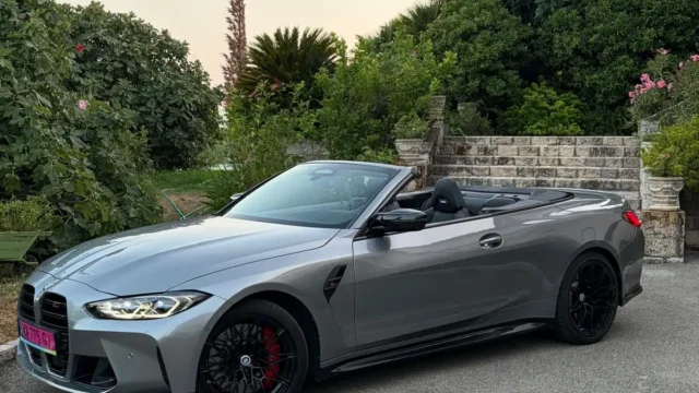 Aston Martin Vanquish Volante